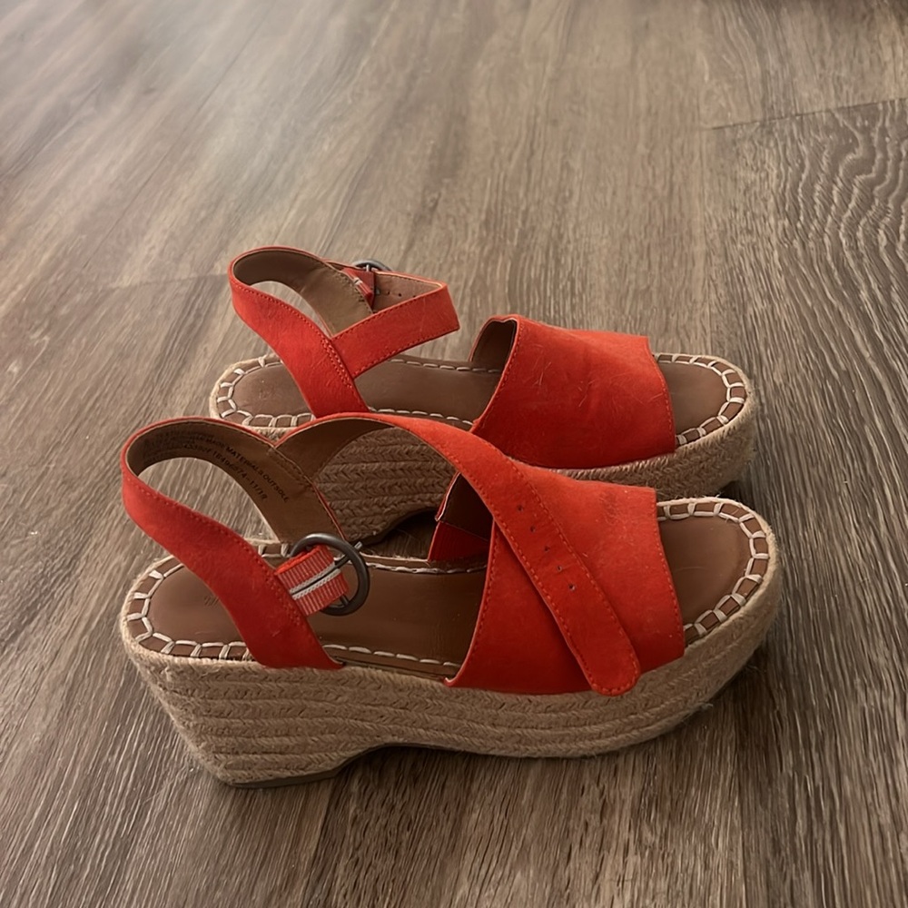 Red Platform Sandals